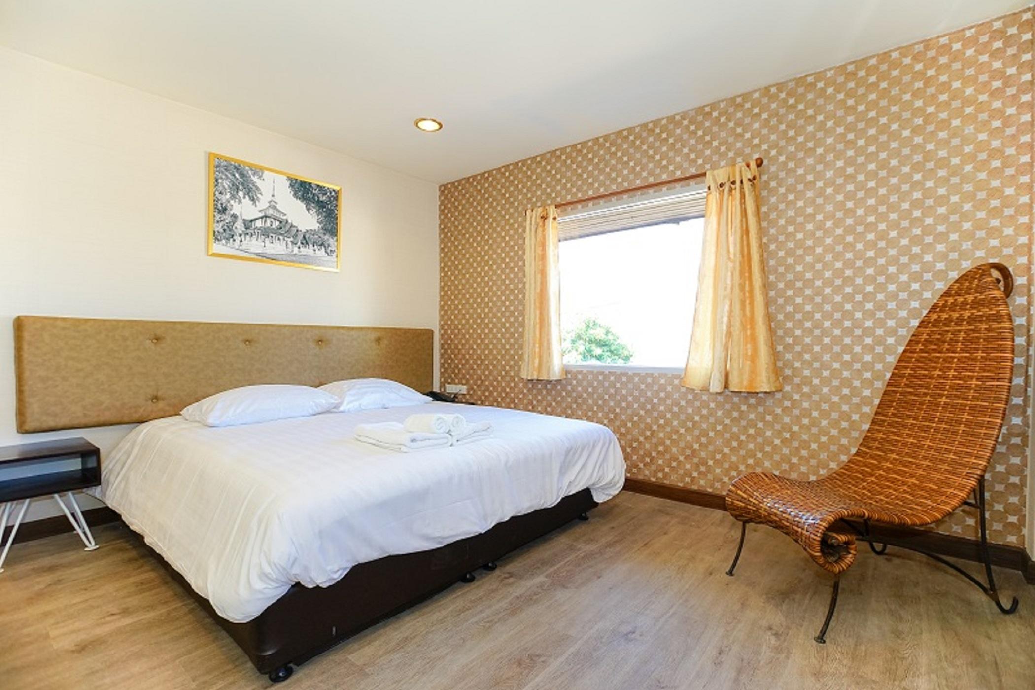 Parasol Old Hotel 3*